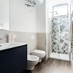 Penthouses With Terrace By Wonderful Italy דירה *