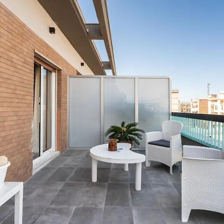 Penthouses With Terrace By Wonderful Italy בארי